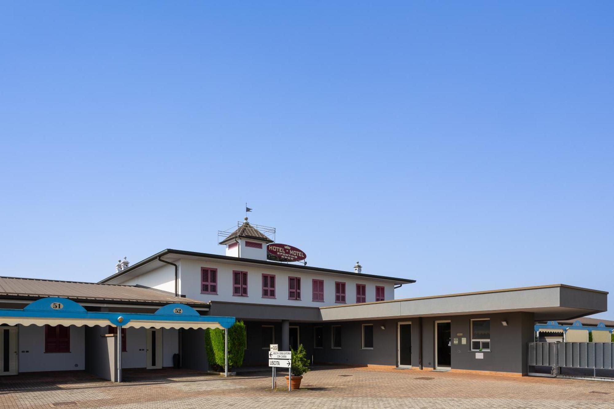Hotel Motel Sporting Montodine Exterior photo